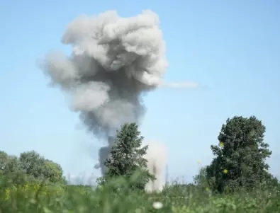 Бум-бум още на руско ГКПП: Украйна унищожава руска военна техника (ВИДЕО)