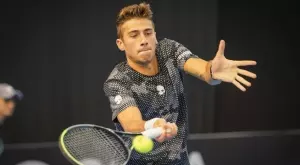 Александър Донски и Доминик Келовски са на 1/2-финал в Словения