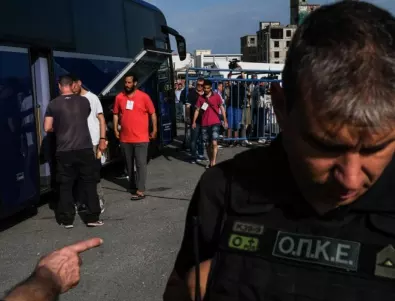 Няма открити оцелели мигранти след днешното издирване край Южна Гърция
