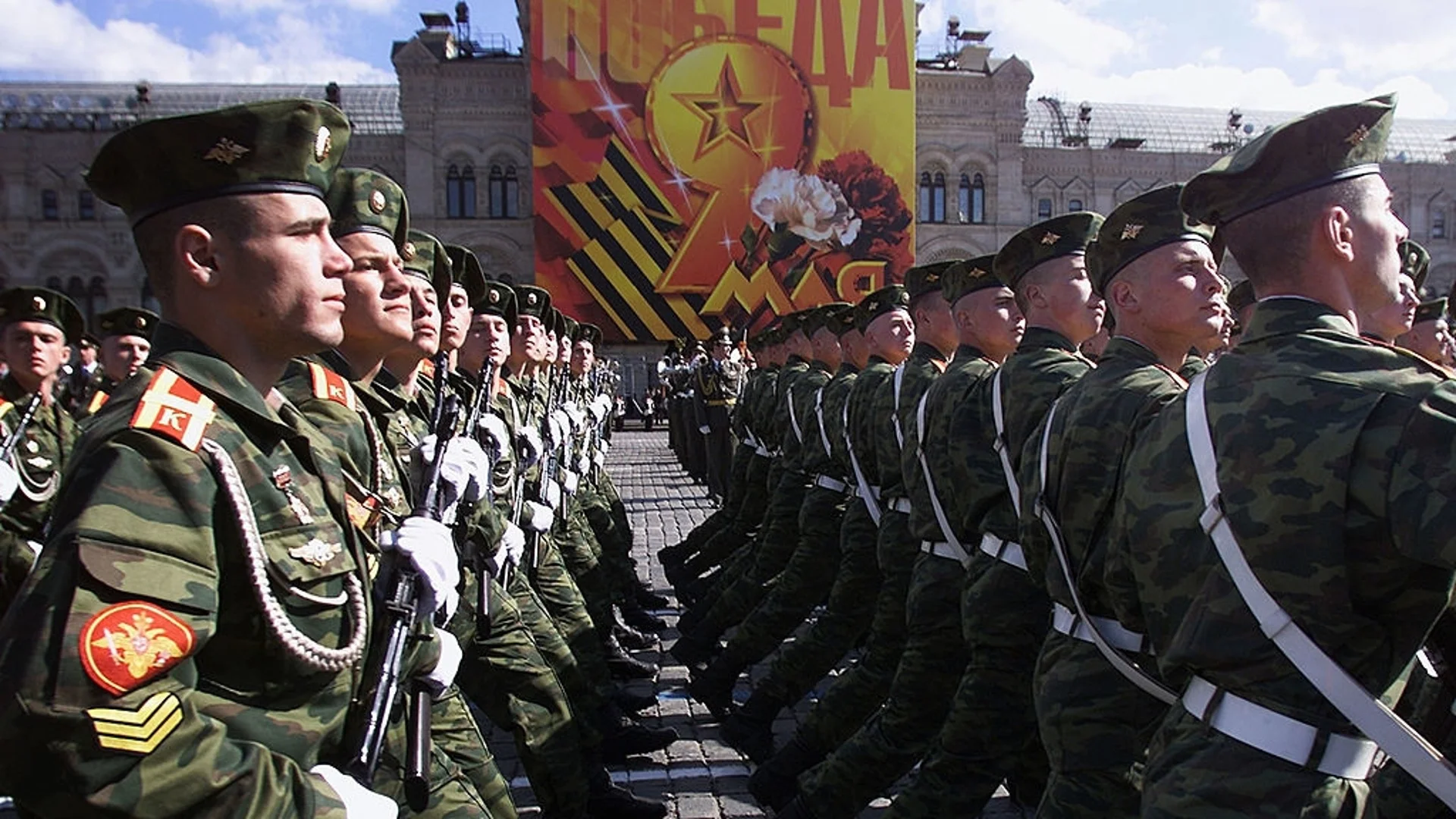 Наплив: Украинското разузнаване каза колко руснаци искат да се предадат след историята с Ми-8