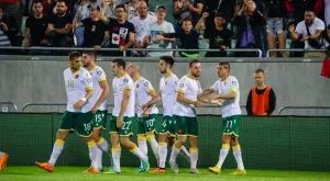 {{ otherArticle[0].article.title }}