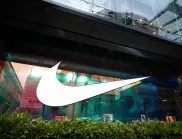 С каква цел Nike съкращава част от работниците си?