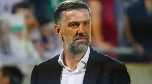 Младен Кръстаич с поредна доза ротации в търсене на победата срещу Черна гора