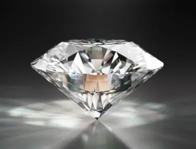 Ученият, който изгори диаманти, за да докаже, че са от въглерод