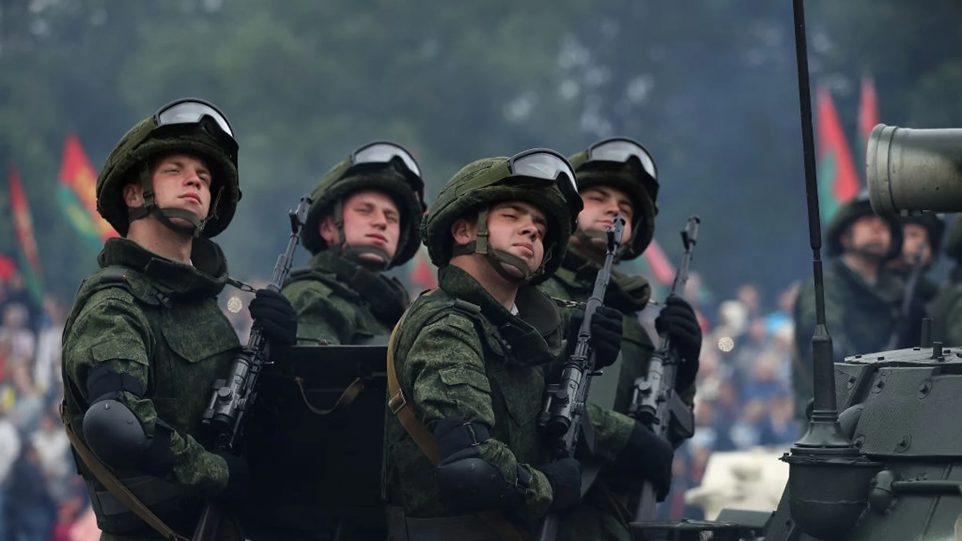 Не искаш да имаш дългове и борчове цял живот: В Русия тласкат към армията