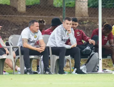 Треньорът на Ботев Пловдив бесен: Подарихме три гола на Левски