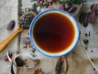 Вредно ли е да се пие чай непосредствено след хранене?