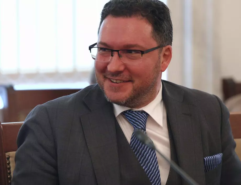 Даниел Митов: Срещата между Радев и Зеленски беше срамна