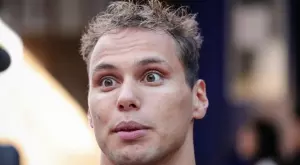 {{ otherArticle[0].article.title }}