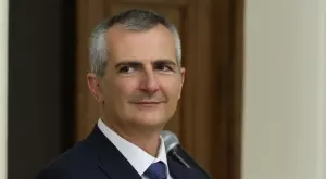 След скандал на старта на срещата с БФС, министърът отсече: Явно има основание за протести