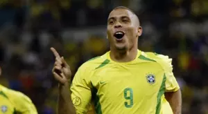 Роналдо Феномена най-накрая разкри гениалната причина за най-странната прическа във футбола