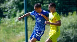 "Играеш срещу живи съперници, а не срещу стойки и манекени" - Попов сподели какво очаква от Левски в Европа