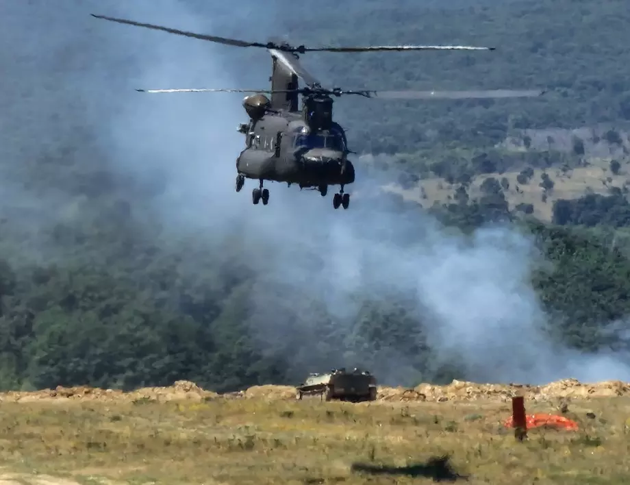 Пожар в Гърция наложи евакуацията на четири села