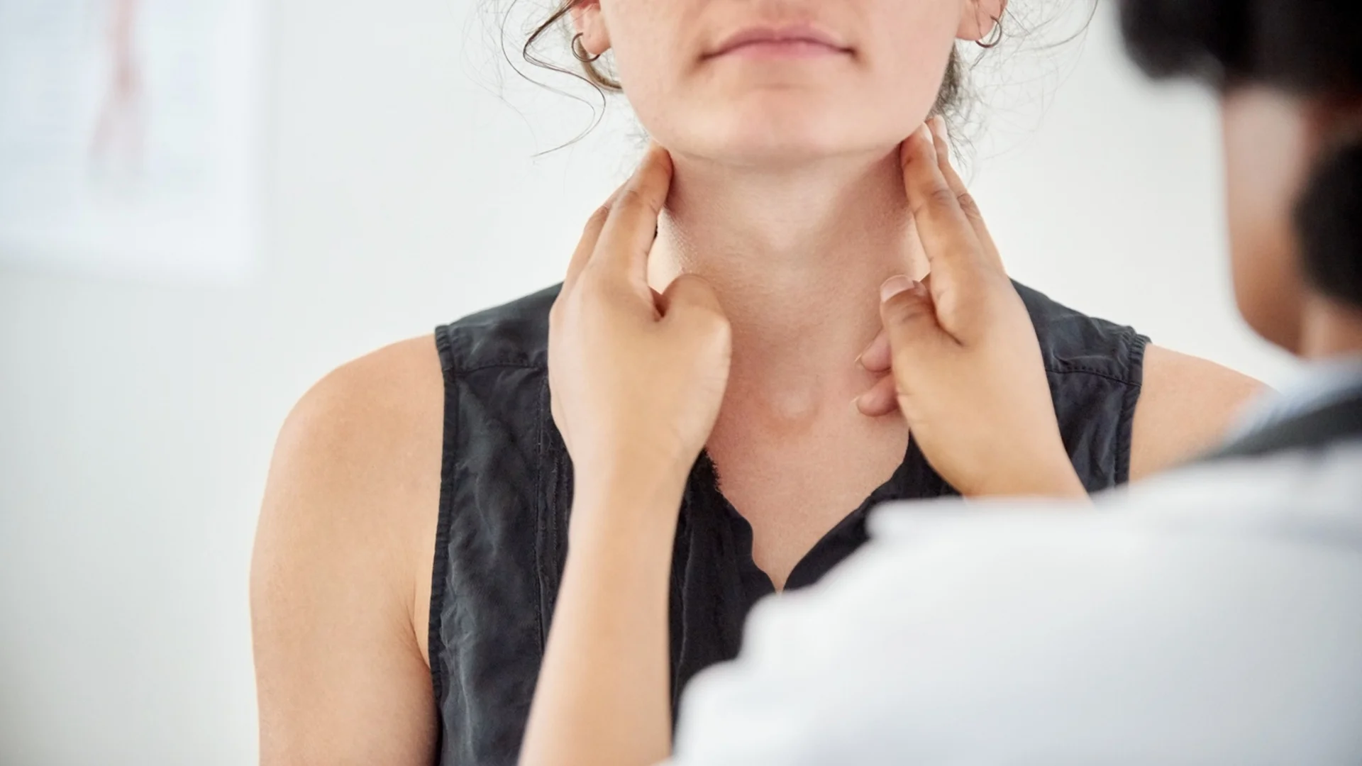 Тези ключови симптоми показват, че имате проблем с щитовидната жлеза