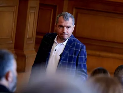 Тошко Йорданов: Управляващите местят парламента в партийния дом (ВИДЕО)