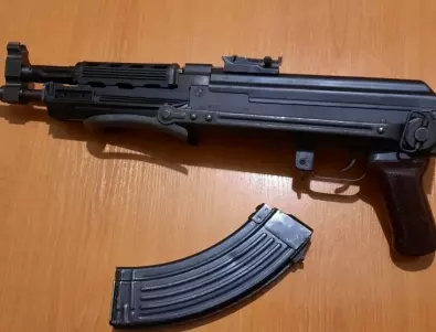МВР хвана незаконно тежко оръжие в София (СНИМКИ)