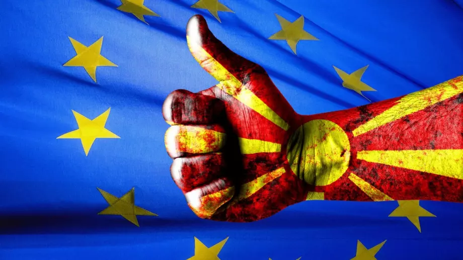 Брюксел към Скопие: Без промени в Конституцията Албания продължава към ЕС сама