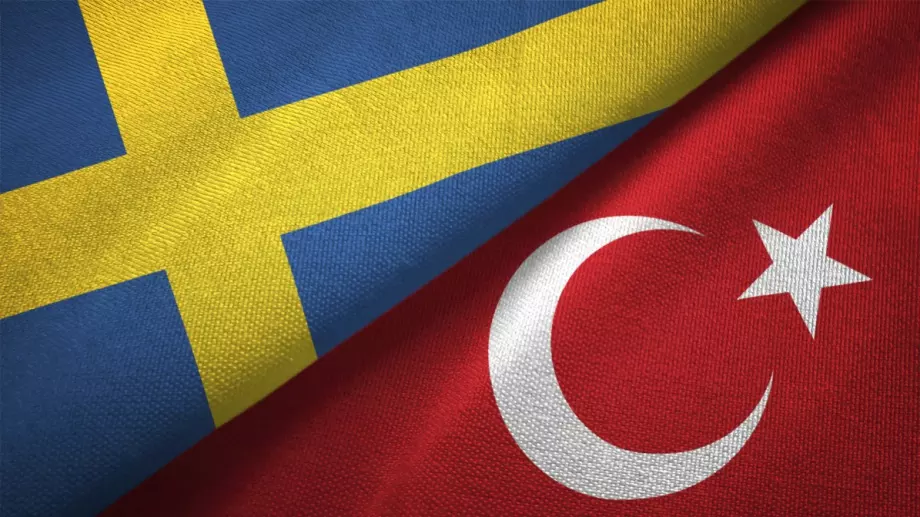 "Гнусно нападение": Турция осъди изгарянето на Корана в Швеция 