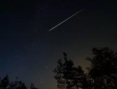 БАН каза с каква скорост се е движил метеоритът над България (ВИДЕО)