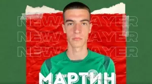 {{ otherArticle[0].article.title }}