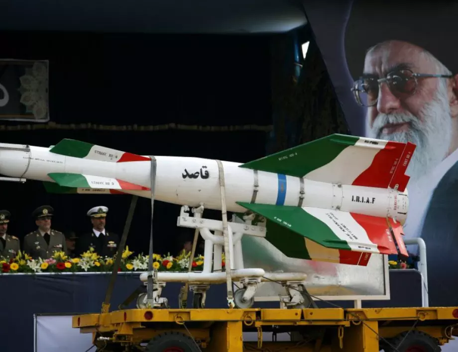 След бомбите в Иран: Върховният лидер предупредил армията да избягва ескалация със САЩ