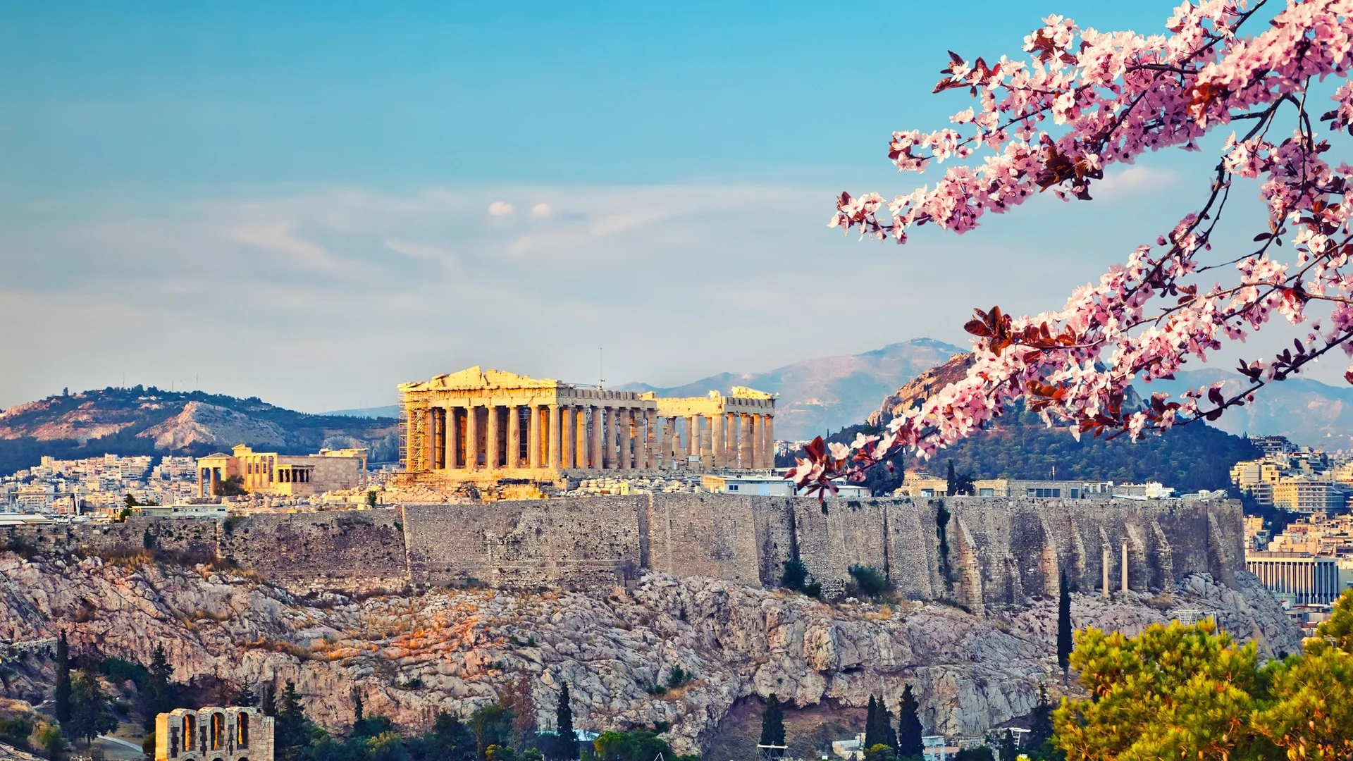 Гърция ще повиши значително входната такса за Акропола през 2025-та