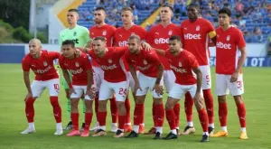 {{ otherArticle[0].article.title }}