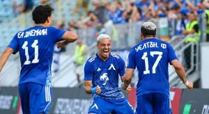 {{ otherArticle[0].article.title }}