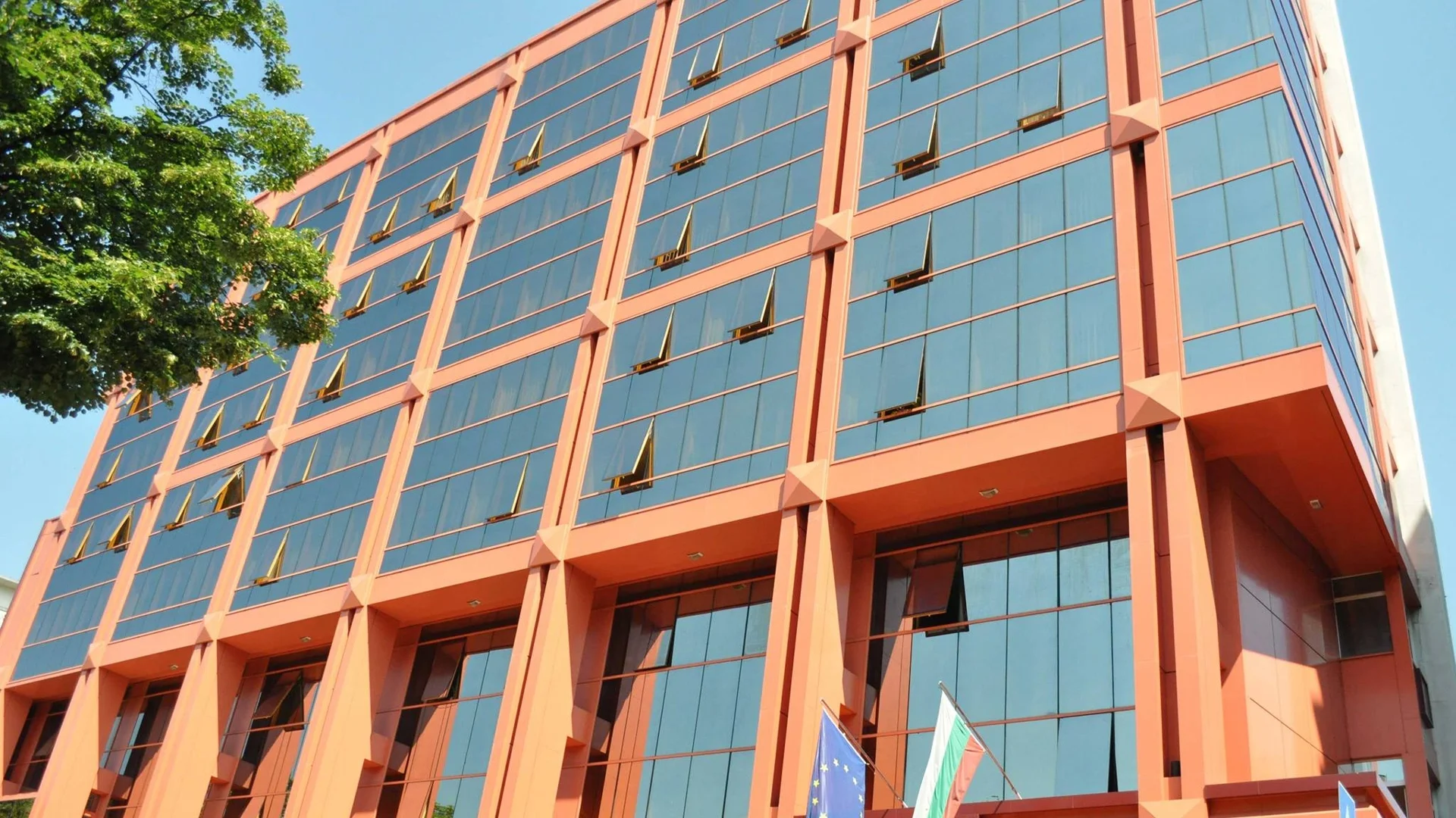 Сметната палата даде две министерства и 34 общини на АДФИ