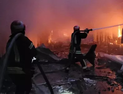 Пожарите на гръцките острови Родос, Керкира и Евия - каква е обстановката