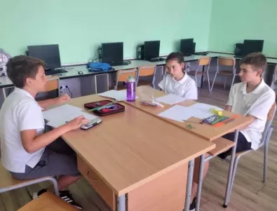 Бургаските млади математици отново са медалисти на международно състезание