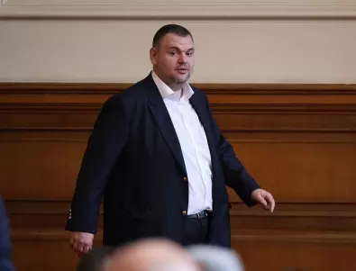 Пеевски не приема мандатността на кметовете, но няма против 24 май