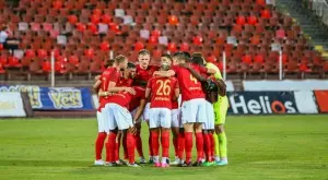 {{ otherArticle[0].article.title }}