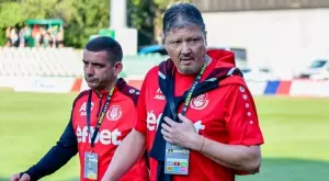 {{ otherArticle[0].article.title }}