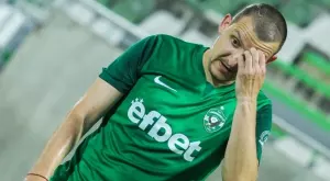 Какво прави Неделев? Тошко избухва - супергол и греда, спряла го от друг шедьовър (ВИДЕО)