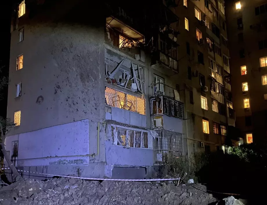 Руснаците убиха двама души с бомби по Херсонска област, жертви има и в Одеса (СНИМКИ)