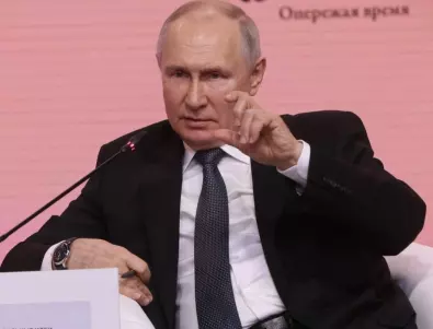 Разпадаща се империя: Кой как вижда войната в Русия и какво планира Путин