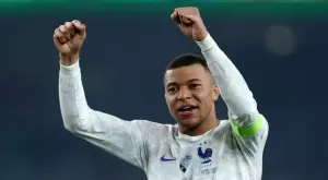 {{ otherArticle[0].article.title }}