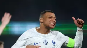 {{ otherArticle[0].article.title }}