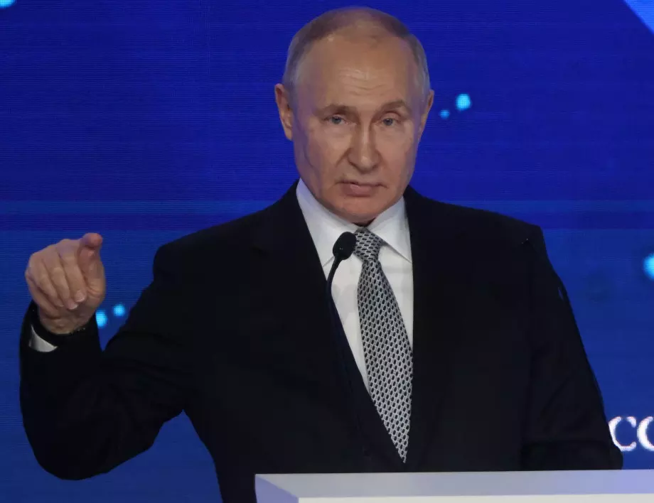 Путин: Златната орда беше за предпочитане за Русия пред западните завоеватели (ВИДЕО)
