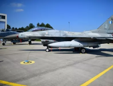 Украйна очаква F-16 и ракети с обсег 500 км в следващите военни пакети