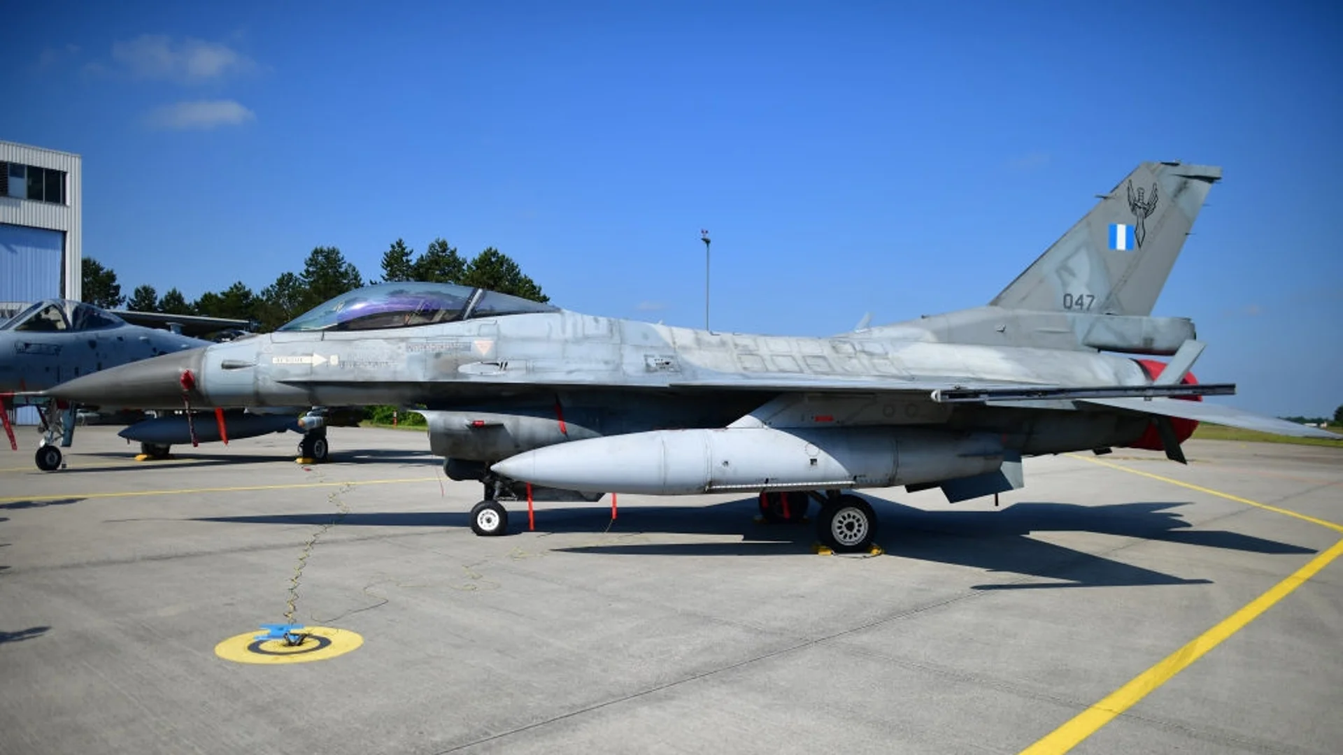 Дания: Повече F-16 за Аржентина, отколкото за Украйна - защо?