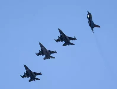Украинските ВВС: Пилотите ни вече летят с F-16