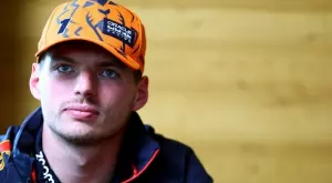 {{ otherArticle[0].article.title }}