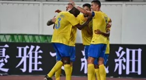 {{ otherArticle[0].article.title }}