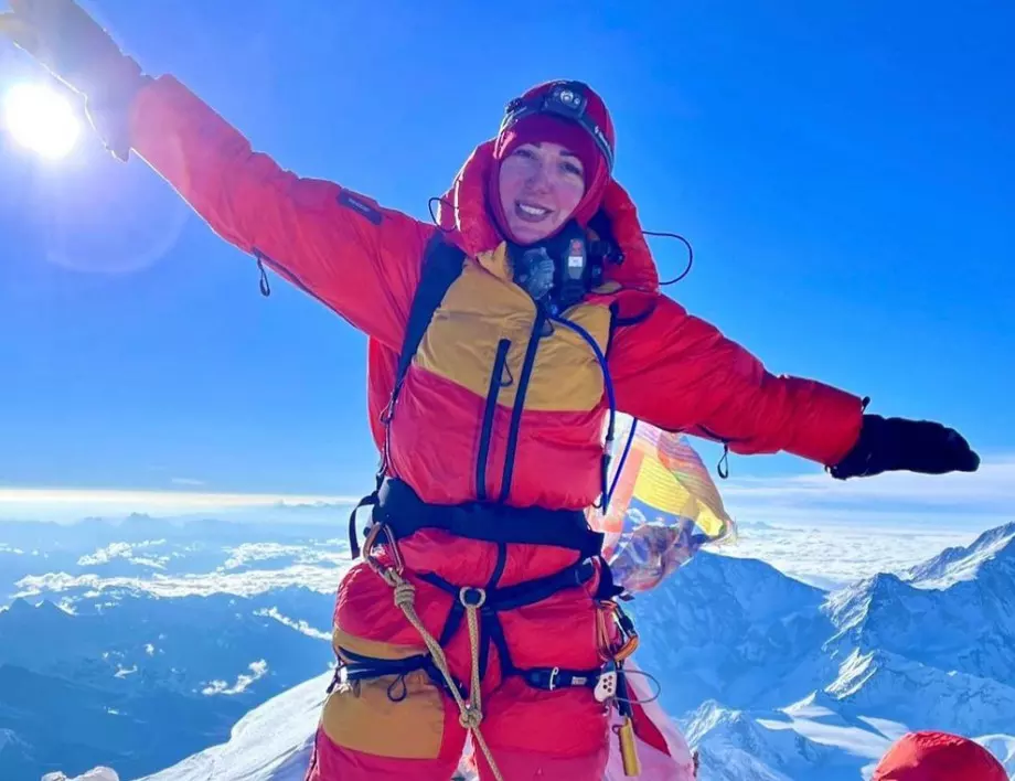 "В гърлото си имах шепа стъкла": Силвия Аздреева с разказ за изкачването на К2