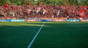 {{ otherArticle[0].article.title }}