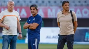 {{ otherArticle[0].article.title }}