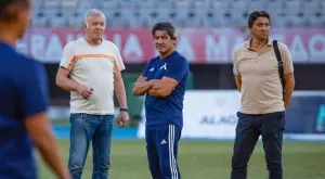 Първо в SportLive! Агентът на Уелтън е в България, бистрят бъдещето на звездата на Левски