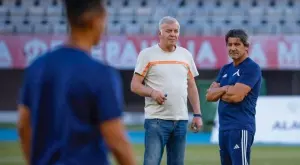 Само в SportLive! Войнов подкрепи Костов, а за призива за оставка към Сираков отсече: Несериозно е, но публиката има право!